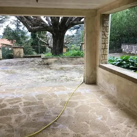 Ferienhaus Maison Spacieuse A Avec Jardin 150 M²