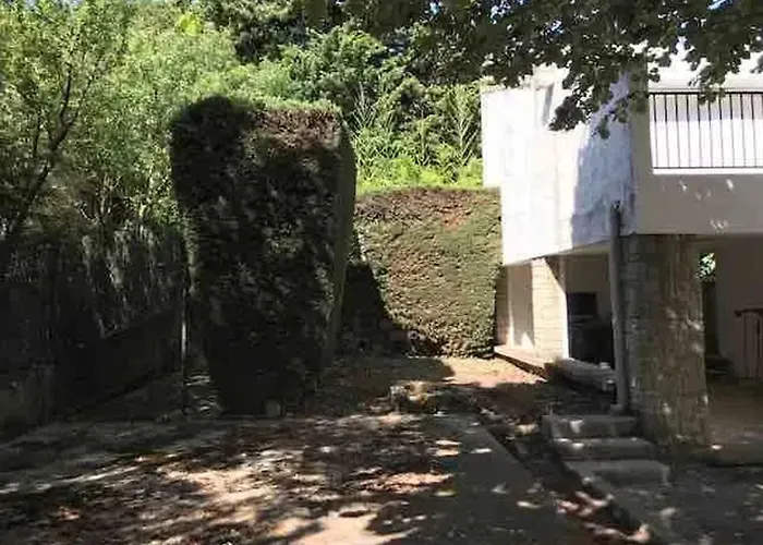 Holiday home Maison Spacieuse A Avec Jardin 150 M² *